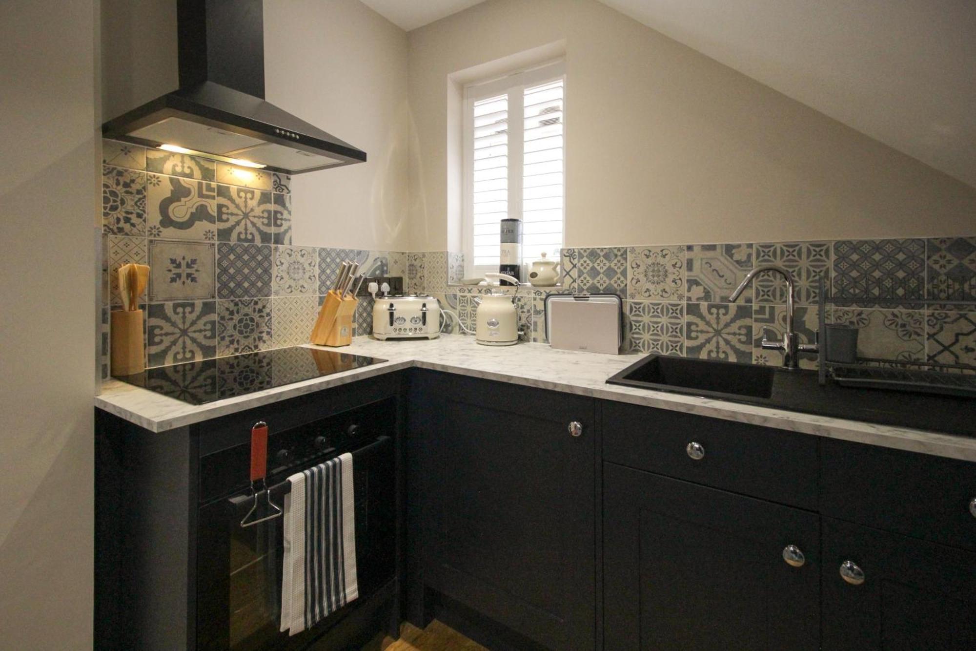 Ashbourne Luxury Suites Bagian luar foto